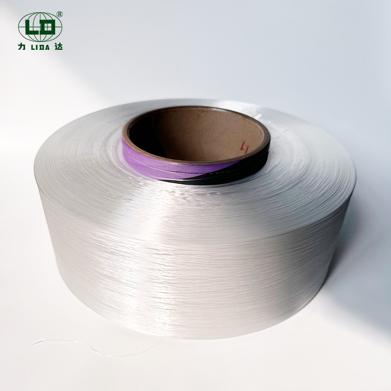 ¿Cuál es la función del hilo de filamento completamente opaco Nylon 6?